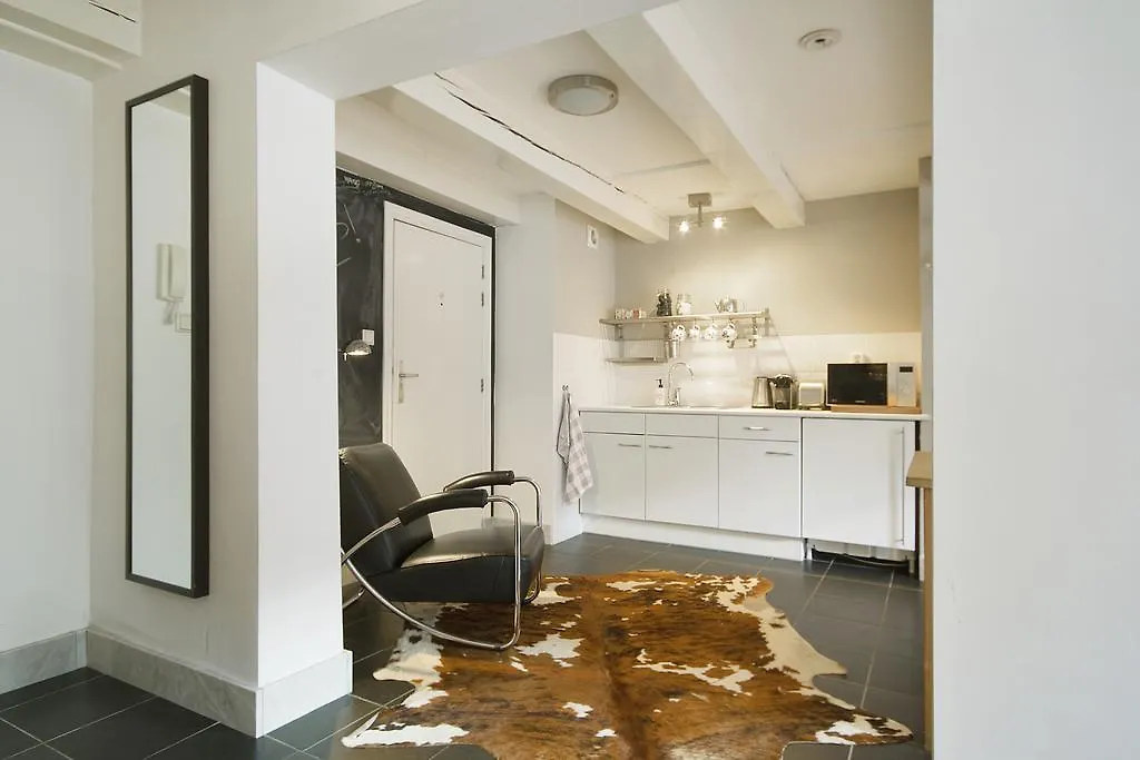 Coho Apartment Suites Amsterdam 3*,
