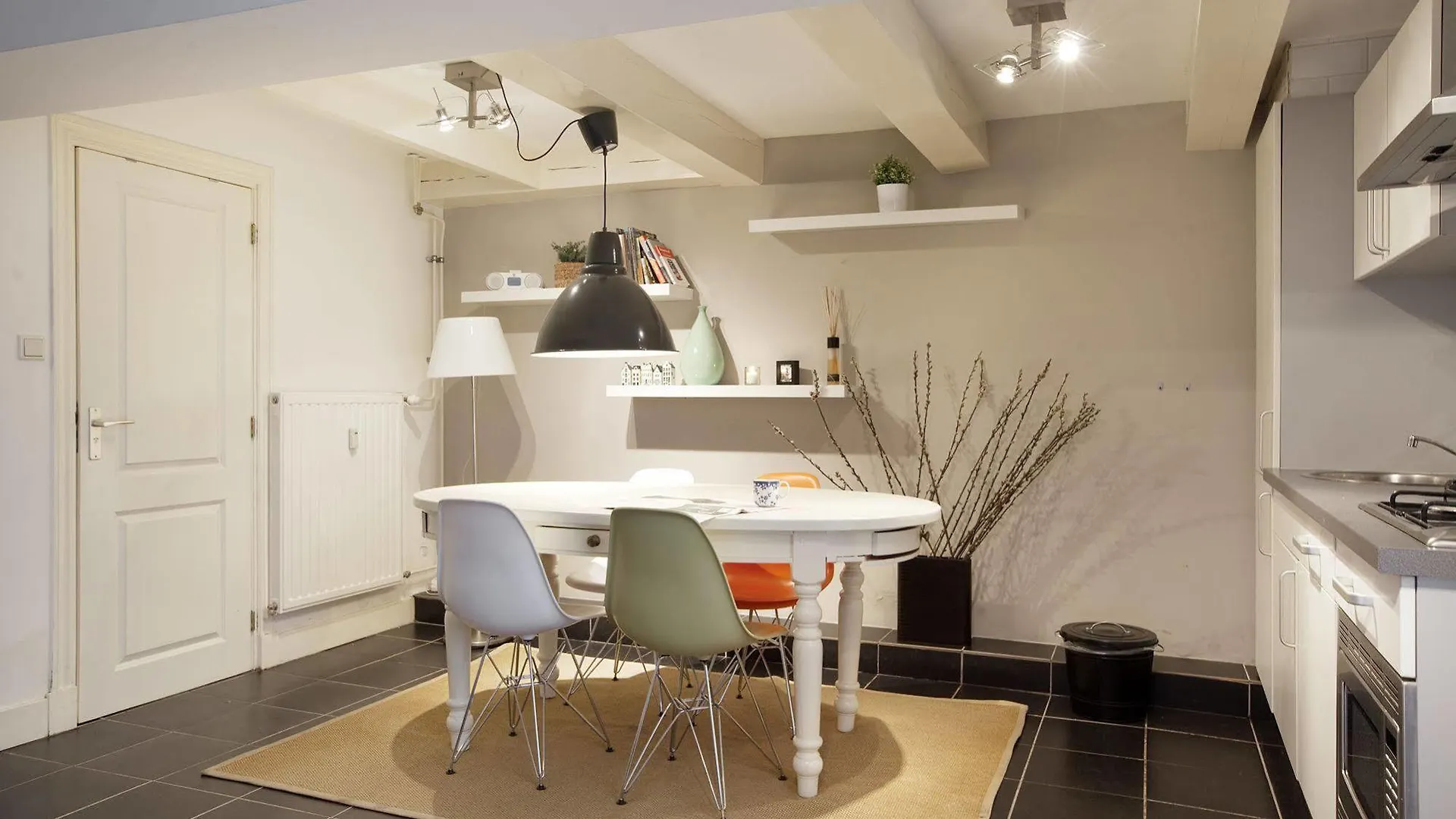 Coho Apartment Suites Amsterdam 3*,