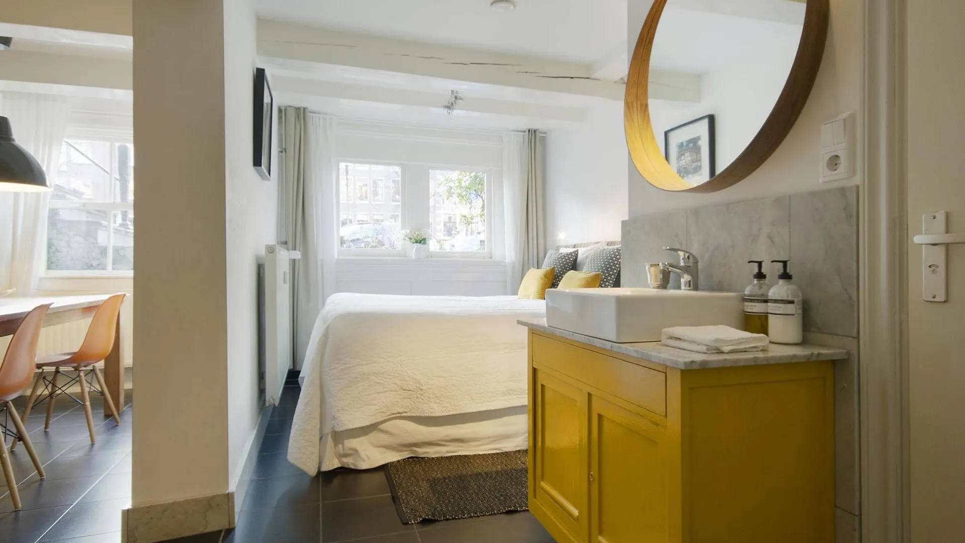 Bed & Breakfast Coho Apartment Suites Amsterdam