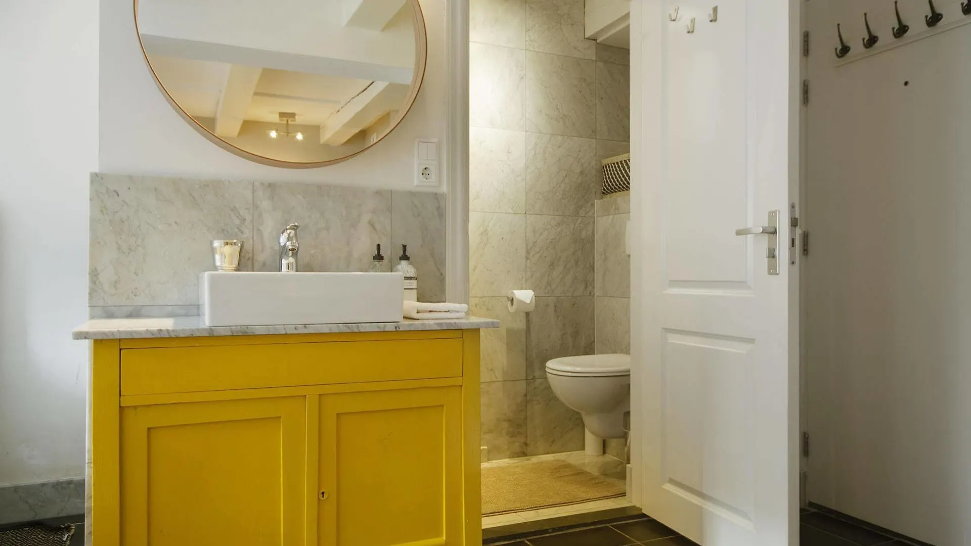 Coho Apartment Suites Amsterdam Netherlands